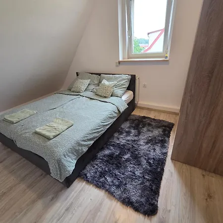 Cozy Attic דירה *